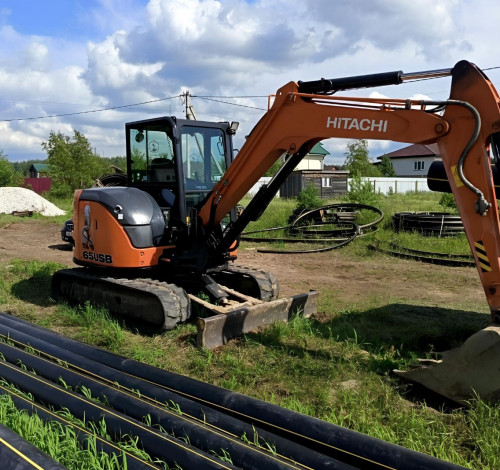 Мини-экскаватор гусеничный Hitachi ZX65USB-5А